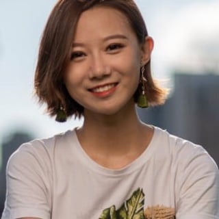 Chloe Feng