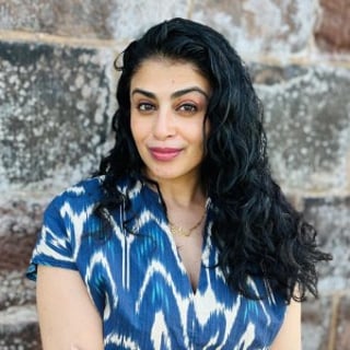 Sarah Khan