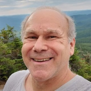 Barry Zellen