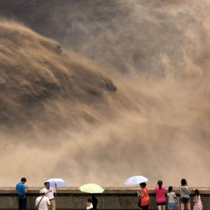 The Xiaolangdi dam on the Yellow River. Reversing its previous position, the World Bank sees big hydropower dams as a key source of energy for the developing world. Photo: AFP