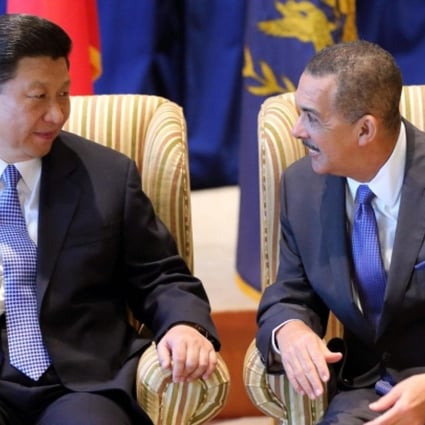 President Xi Jinping talks with the president of Trinidad and Tobago, Anthony Carmona, in Port of Spain. Photo: Xinhua