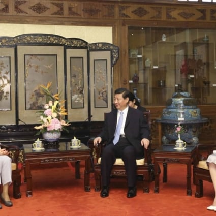Xi and wife Peng Liyuan (right) with Park Geun-hye. Photo: Xinhua