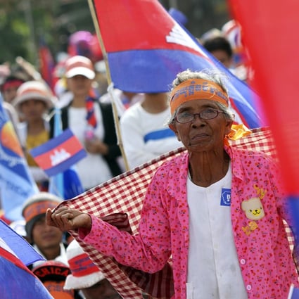 Thousands of supporters of the Cambodia National Rescue Party demonstrated against election results. Photo: Reuters