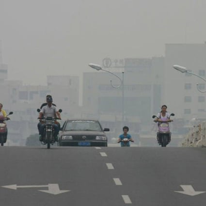 Smog is an unwelcome visitor to Sanya, Hainan. Photo: SMP
