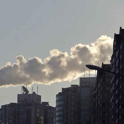 A report issued by the Chinese Academy of Social Sciences says the mainland had the second-worst air pollution in the world after India in 2012. Photo: Reuters