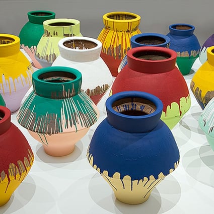 Artist Maximo Caminero sorry for Ai Weiwei vase stunt South China