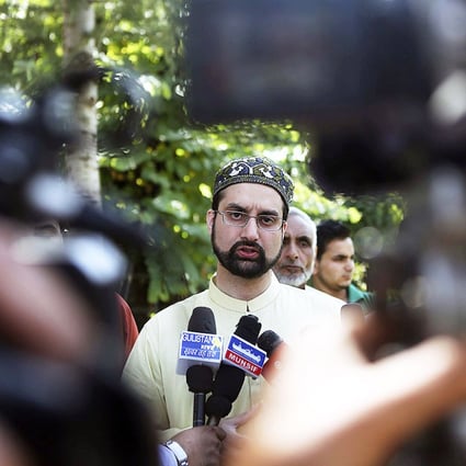 Indian Chairman of the moderate faction of the All Parties Hurriyat (Freedom) Conference, Mirwaiz Umar Farooq, speaks in New Delhi. Photo: EPA