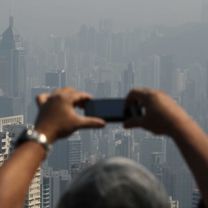 Researchers from Britain, Canada and Hong Kong are conducting a three-dimensional study into air pollution and health. Photo: Sam Tsang