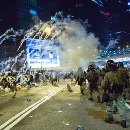 Britain announced yesterday that it would not ban exports of tear gas to Hong Kong or revoke export licences to supply the city. Photo: Bloomberg