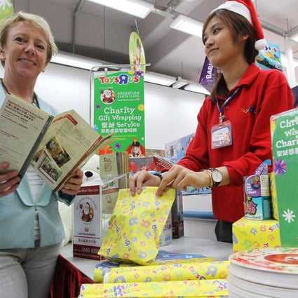 Jo Hall (left) and deputy supervisor Adia Chan at the chain's store in Harbour City. Photo: Edward Wong