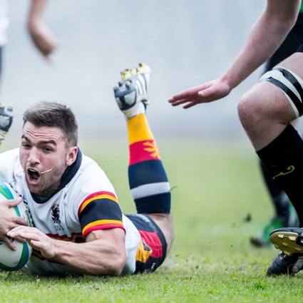 Scrum-half Liam Slatem’s darting runs for HKCC helped break down the USRC Tigers defence in Aberdeen on Saturday and the home side took a well-deserved 35-10 bonus-point victory. Photos: HKRFU
