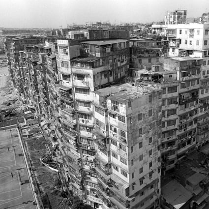 Kowloon Walled City in 1987. 