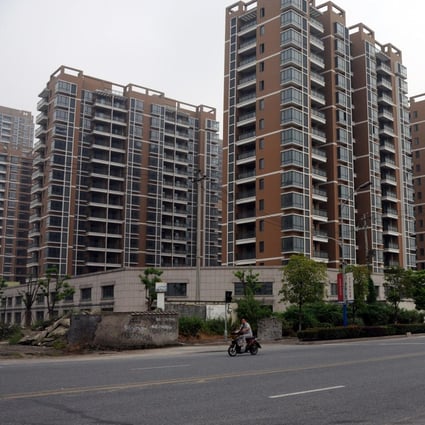 Secondary home sales in Shanghai surged 72.8 per cent from March and 122.5 per cent from a year earlier to 38,248 units. Photo: Xinhua