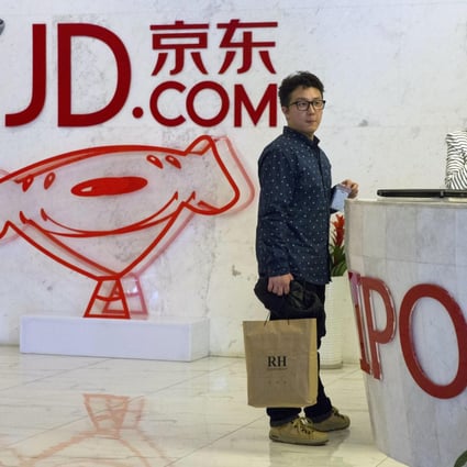 JD.com moves into China's online fresh food retail market. Photo: AP