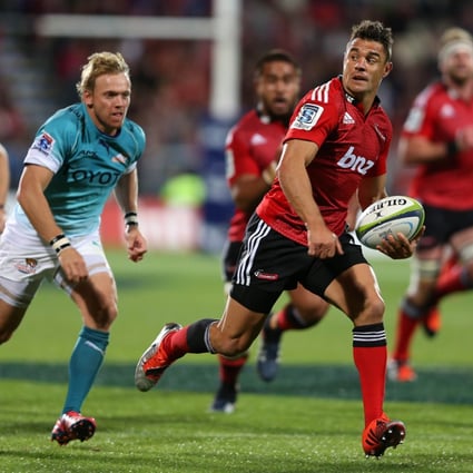 All Blacks star fly-half Dan Carter returned to form for the Crusaders, kicking six goals from seven attempts for 15 points against the Hurricanes on Saturday. Photos: AFP