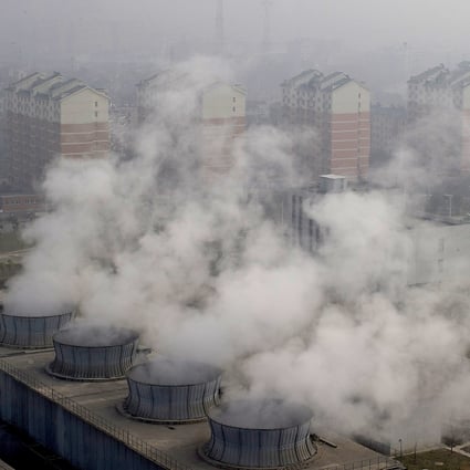 Smoke rises from a household waste incineration plant in Wuhan, Hubei province. Photo: ImagineChina