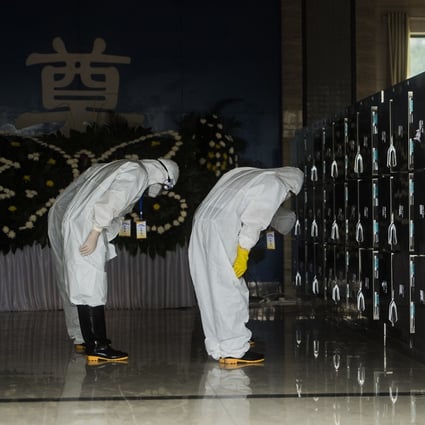 Rescuers yesterday confirmed that only 12 people survived the Yangtze cruise ship tragedy, not 14, a figure previously reported. Photo: Xinhua