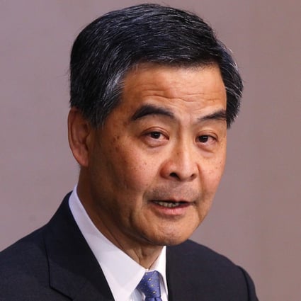 Leung called on pan-democrats to reconsider their position on the government's reform package. Photo: Edward Wong