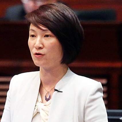 DAB leader Starry Lee urges CY Leung to pay attention to ministers