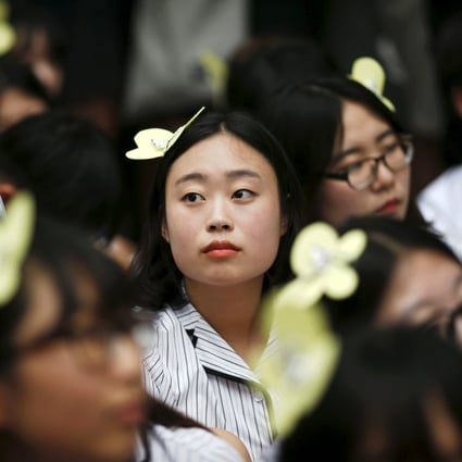 Schoolgirls take part in protests in Seoul demanding an apology from Japan for sexual violence perpetrated during the second world war. Photo: Reuters