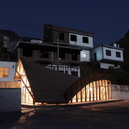 The Pinch, designed by Olivier Ottevaere and John Lin of Hong Kong University, is a stark contrast to the village's new housing. Photos: Olivier Ottevaere, John Lin  