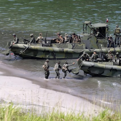 Hundreds of Philippine and US personnel participate in a joint naval training exercise near disputed waters in the South China Sea. Photo: EPA