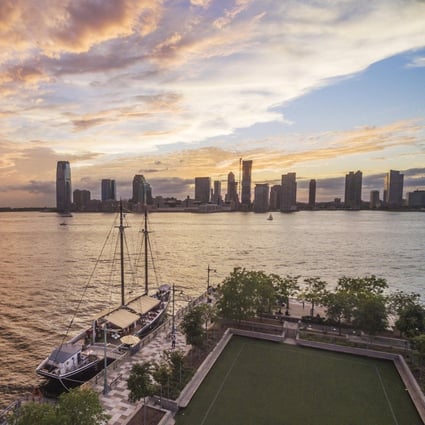Diners at Grand Banks oyster bar on the deck of a historic fishing boat can enjoy beautiful views of sunset on the Hudson River inNew York City. Photos: Alan Silverman, Thinkstock, Tyler Darden, Alexander Pincus, Dana Chang