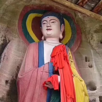 The garish restoration job of a Buddhist sculpture in Anyue township, Sichuan province. Photo: ThePaper.cn