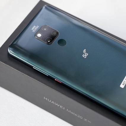 put its apps back on huawei phones
