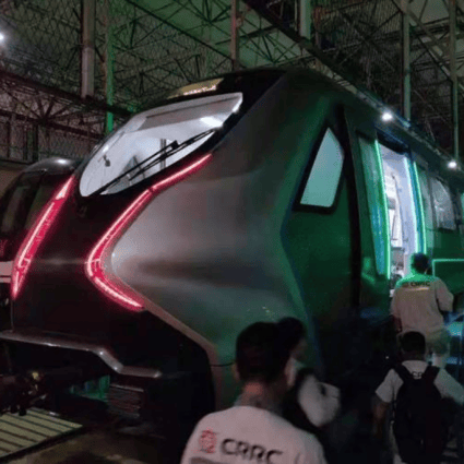 The train has been running closed trial runs on the Line 8 track of the Guangzhou Metro. (Picture: Guangzhouzengchengfabu/WeChat)