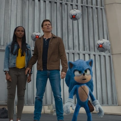 Sonic the Hedgehog’s first design that freaked out the entire internet didn’t have a big reaction in China. (Picture: Paramount Pictures and Sega of America)