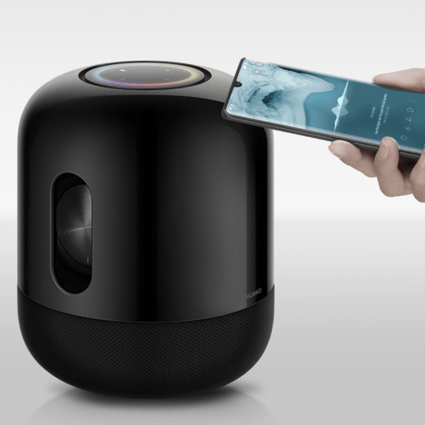 The Sound X is a round speaker with colorful lights on top… a little like the HomePod from Apple. Probably just a coincidence. (Picture: Huawei)