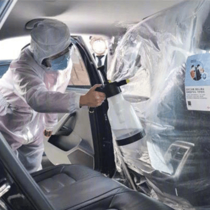 The plastic coverings meant to prevent the spread of the coronavirus are coming to an end. (Picture: Didi Chuxing via Weibo)
