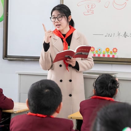 Most Beautiful Chinese Teacher Who Discriminated Against Students By Demeaning Their Parents Forced To Step Down South China Morning Post