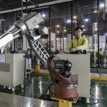 The official manufacturing PMI – a survey of sentiment among factory owners in the world’s second-largest economy – rose to 51.9 in March from 50.6 in February. Photo: Bloomberg