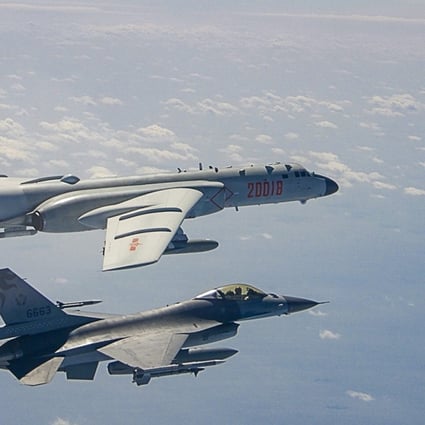 A Taiwanese fighter jet shadowed a PLA bomber over Taiwan Strait. Photo: Military News Agency