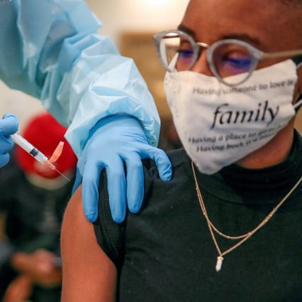 A patient receives a coronavirus vaccine shot. Photo: Reuters