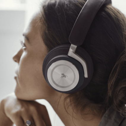 Bang Olufsen S Beoplay Hx Vs Apple S Airpods Max We Tried Both Headphones So Which Came Out On Top For Sound Quality Battery Life Comfort And Connectivity South China Morning Post