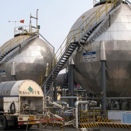 Carbon dioxide storage tanks are seen at a cement plant and carbon capture facility in Wuhu, Anhui province, in September 2019. Carbon capture is one among several proven clean coal technologies which help eliminate carbon dioxide emissions. Photo: Reuters