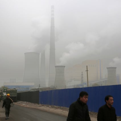 A power plant operating during a polluted day in Beijing in December 2018. Photo: EPA-EFE