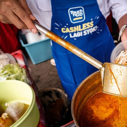 Singaporeans and Malaysians can never find food like at home when