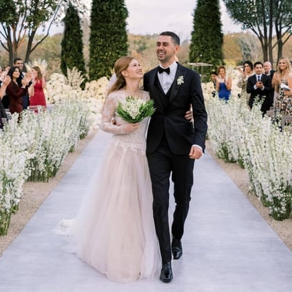 Jennifer Katharine Gates, eldest daughter of Melinda and Bill, marries a dapper looking Nayel Nassar surrounded by friends. Photo: @verawang/Instagram