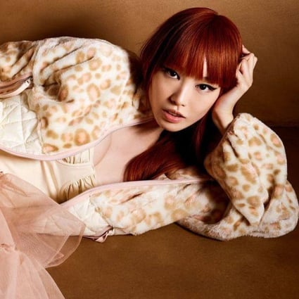 Pink-haired Australian model Fernanda Ly has captivated fashion brands like Louis Vuitton. 
Photo: @warukatta/Instagram