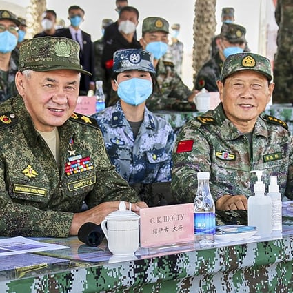 China and Russia hold a joint military exercise, watched by Russian Defence Minister Sergei Shoigu and Chinese Defence Minister Wei Fenghe, in the Ningxia Hui autonomous region in northwestern China on August 13. Photo: Russian Defence Ministry Press Service via AP