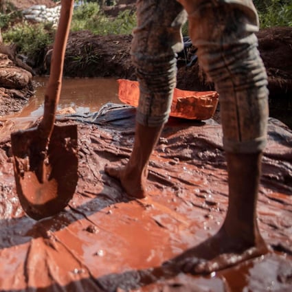 Artisanal miners pan for gold at the Luhihi gold mine, 50km from the town of Bukavu in DR Congo’s South Kivu province on November 6. Photo: AFP