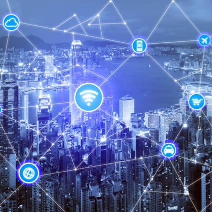 Smart city strategies start with people, not technology; leaders should not get caught up in technology for its own sake. Photo: Shutterstock