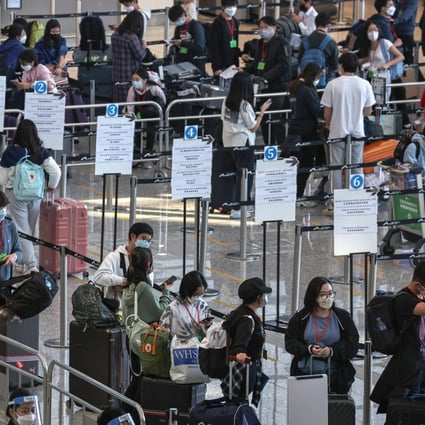 Passengers arrive at Hong Kong airport. Photo: K. Y. Cheng
