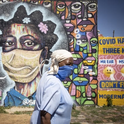 Graffiti art work in Johannesburg, South Africa, warns residents about the dangers of the coronavirus. Photo: EPA-EFE 