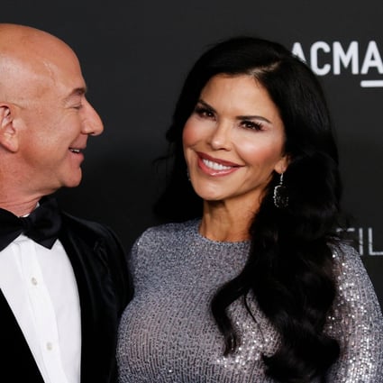 Meet Lauren Sanchez Jeff Bezos Glamorous Girlfriend The Tv Anchor Turned Helicopter Pilot Once Starred In Fight Club And Even Bagged An Emmy Award For Her Reporting South China Morning Post Meet Lauren Sanchez Jeff Bezos Glamorous Girlfriend The Tv Anchor Turned Helicopter Pilot Once Starred In Fight Club And Even Bagged An Emmy Award For Her Reporting South China Morning Post