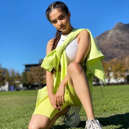 Anushka Sen, who was recently holidaying in the Maldives with her parents, has 2.5 million subscribers on YouTube. Photo: @anushkasen0408/Instagram